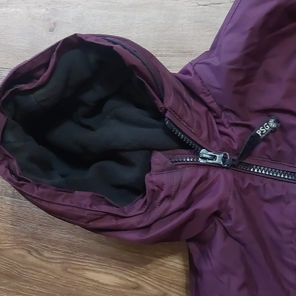 Winter coat - Picture 4 of 9